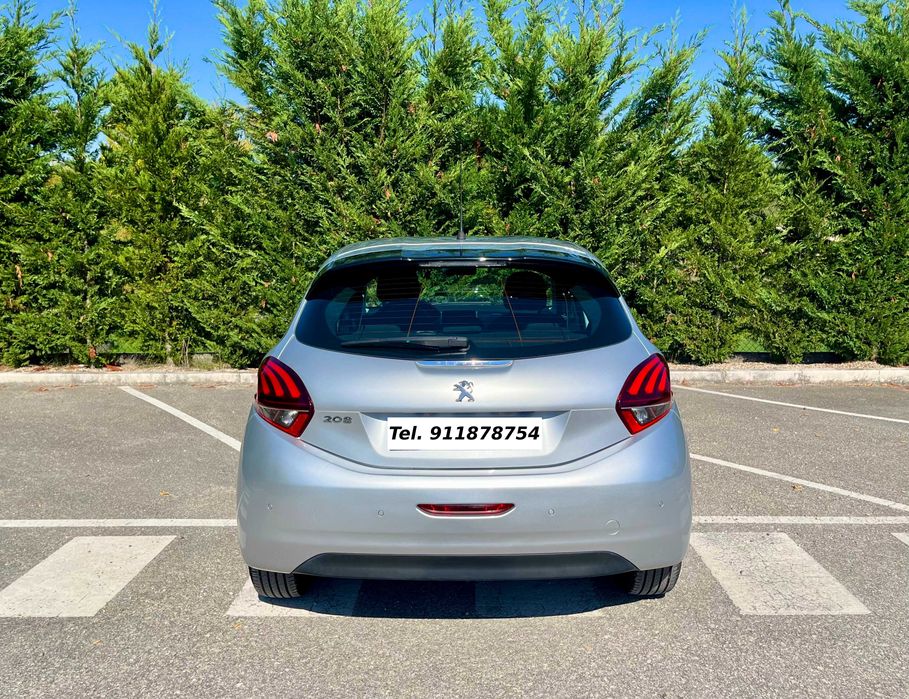 Peugeot 208 1.6 BlueHDi Style