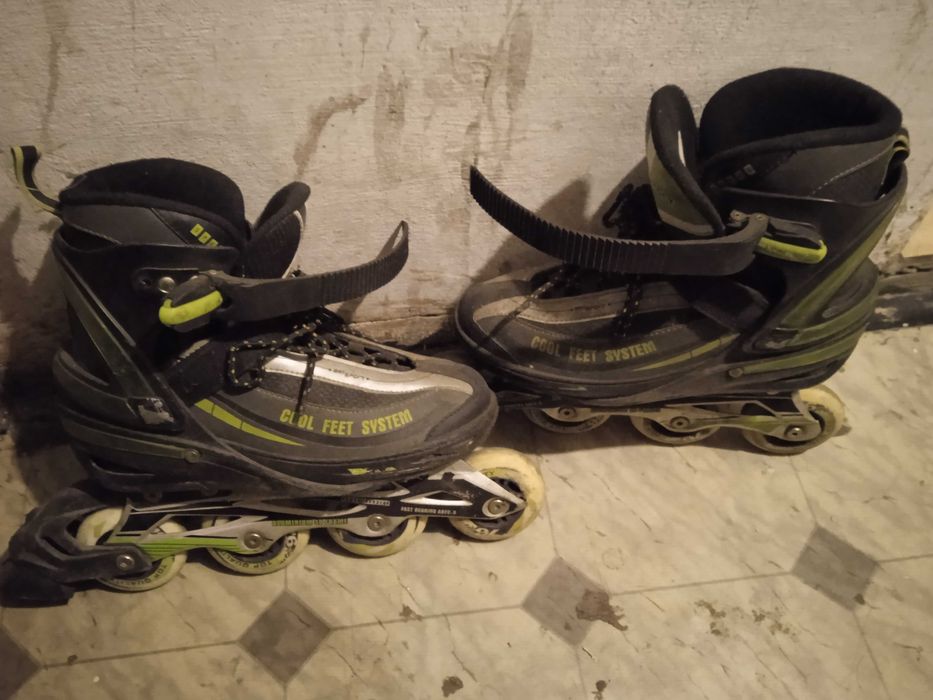 Rolki Używane r. 39-42.