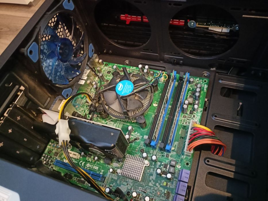 Komputer PC do gier i pracy