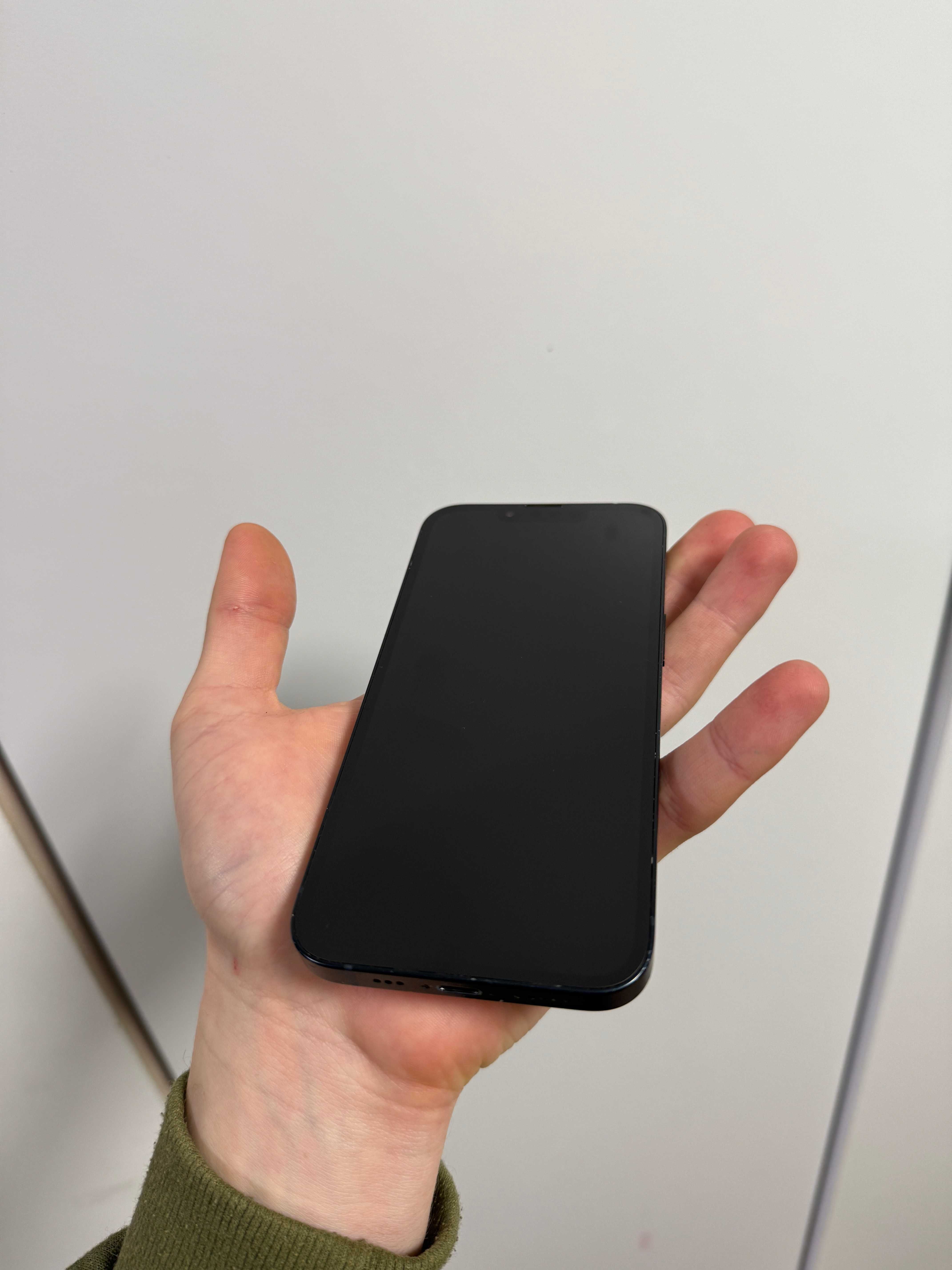 iPhone 14 Midnight 128GB Neverlock TRADE-IN Айфон 14 чорний з сім-лотк