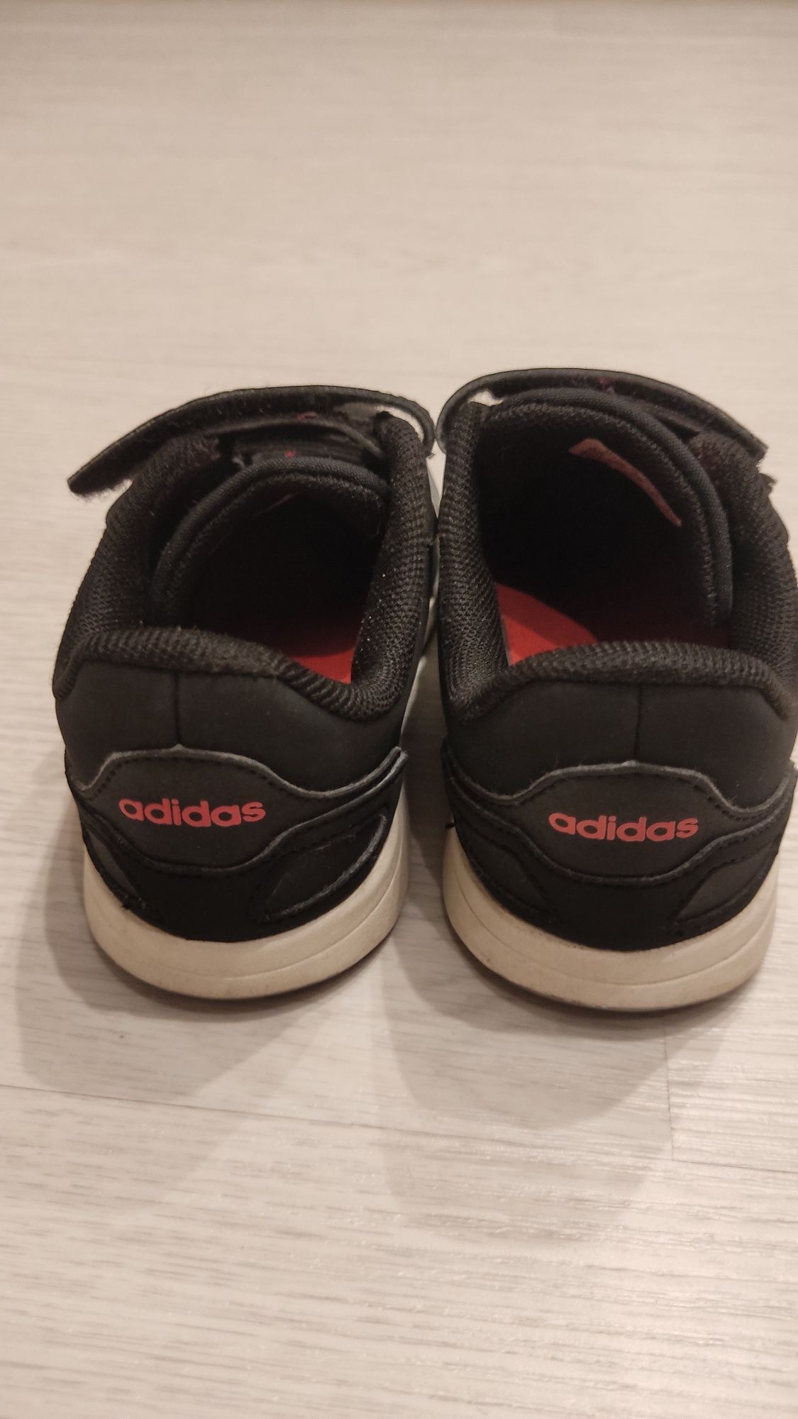 Buty adidas 26 rozmiar