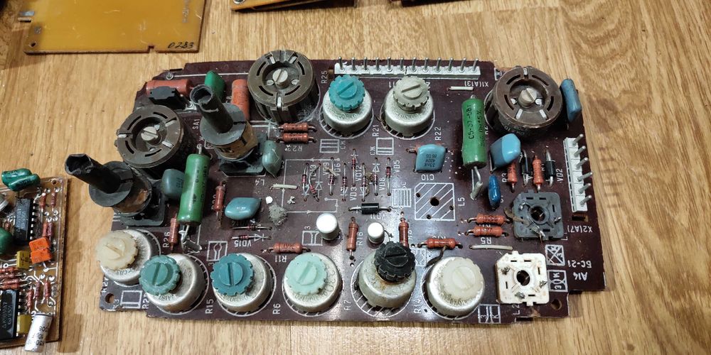 Платы ссср с калькулятора Искра-122 и др.