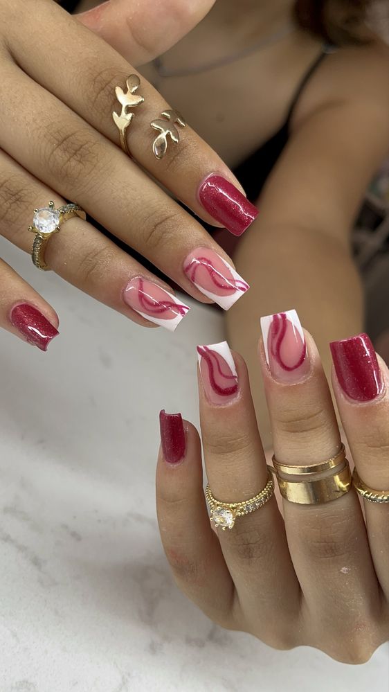 Unhas de Gel e Alongamento + Nail Art – Lousã