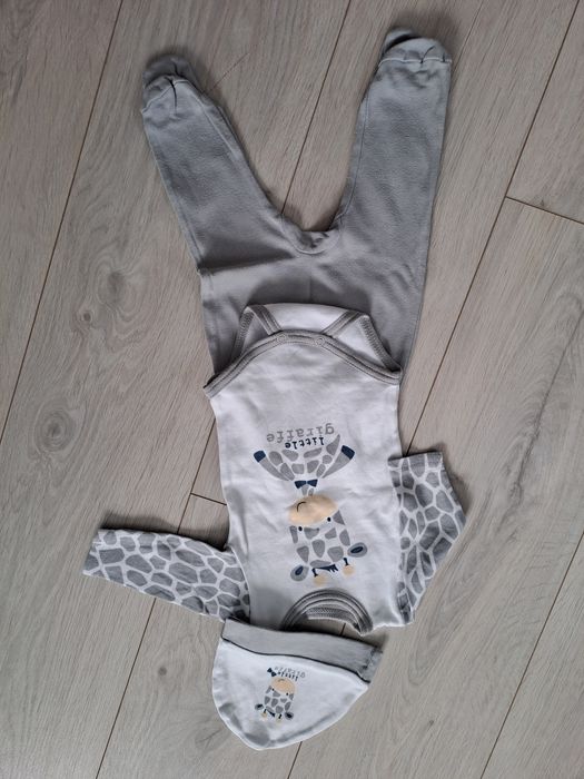 Paka ubrań dla chłopca 0-3 m-ce