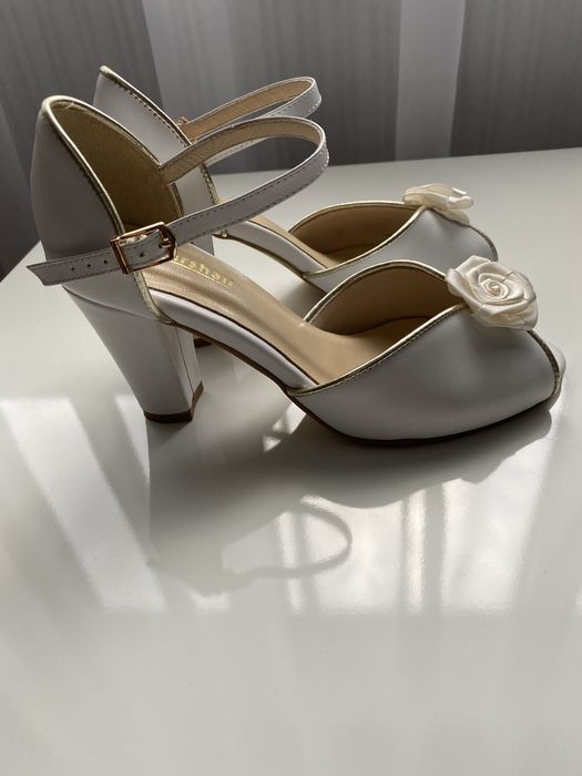 Sandałki ślubne Marshall Shoes