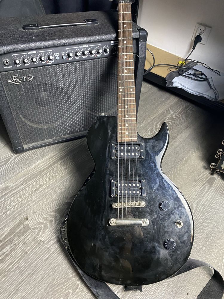 Zestaw gitara cort cr 50 amp piec everplay pokrowiec