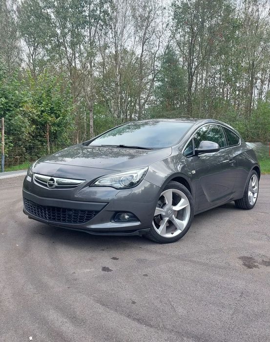 Opel Astra Opel Astra GTC 1.4 Turbo Innovation