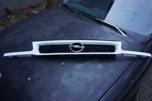 opel astra F grill + zderzak stan BDB! ŁÓDŹ