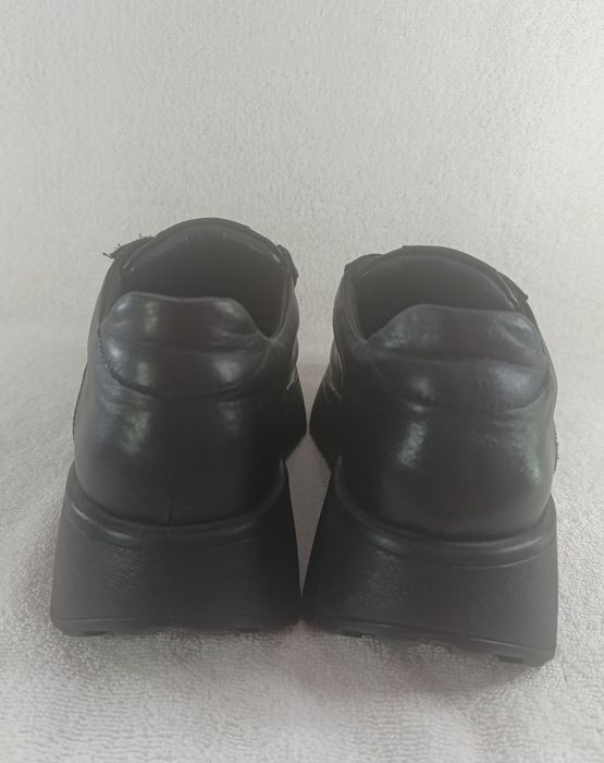 Кросівки жіночі attizzare