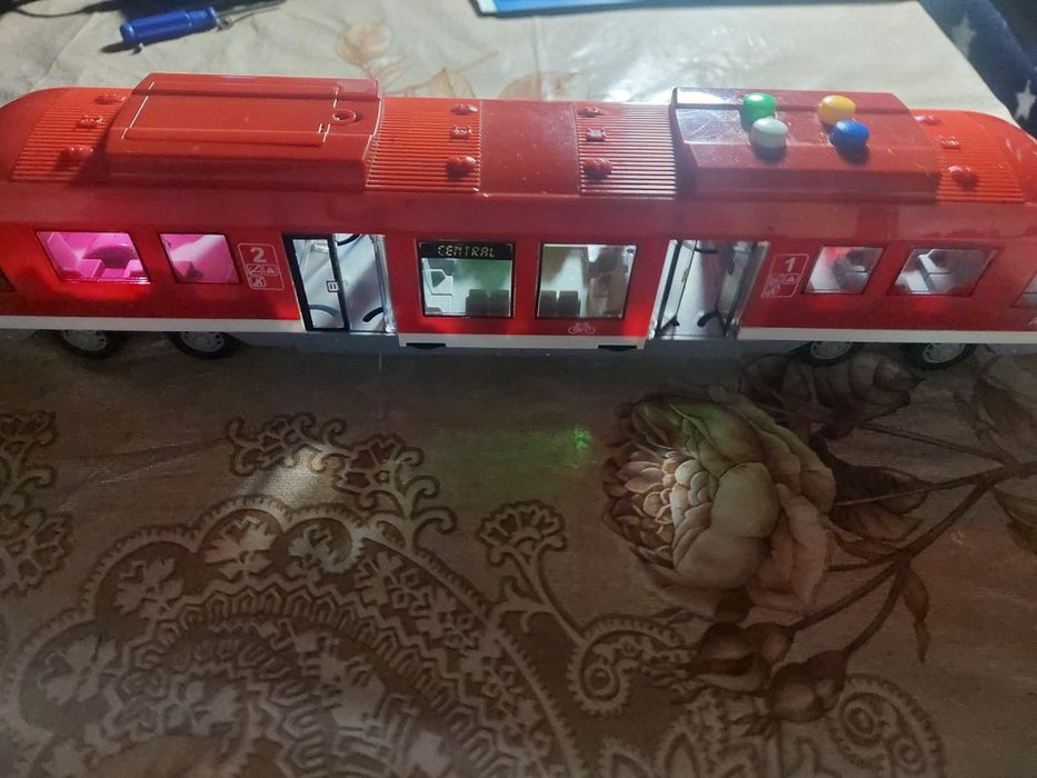 Електро поїзд  звук і світло