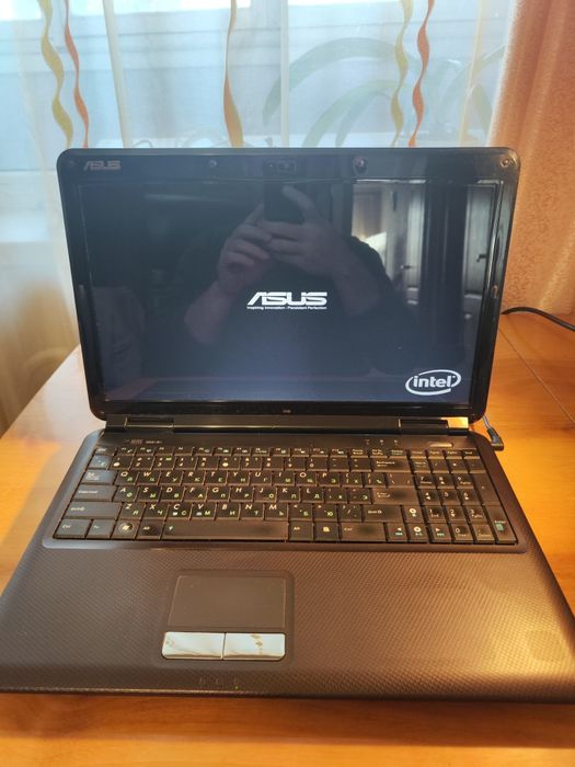 Продам ноутбук Asus K50IJ в гарному стані