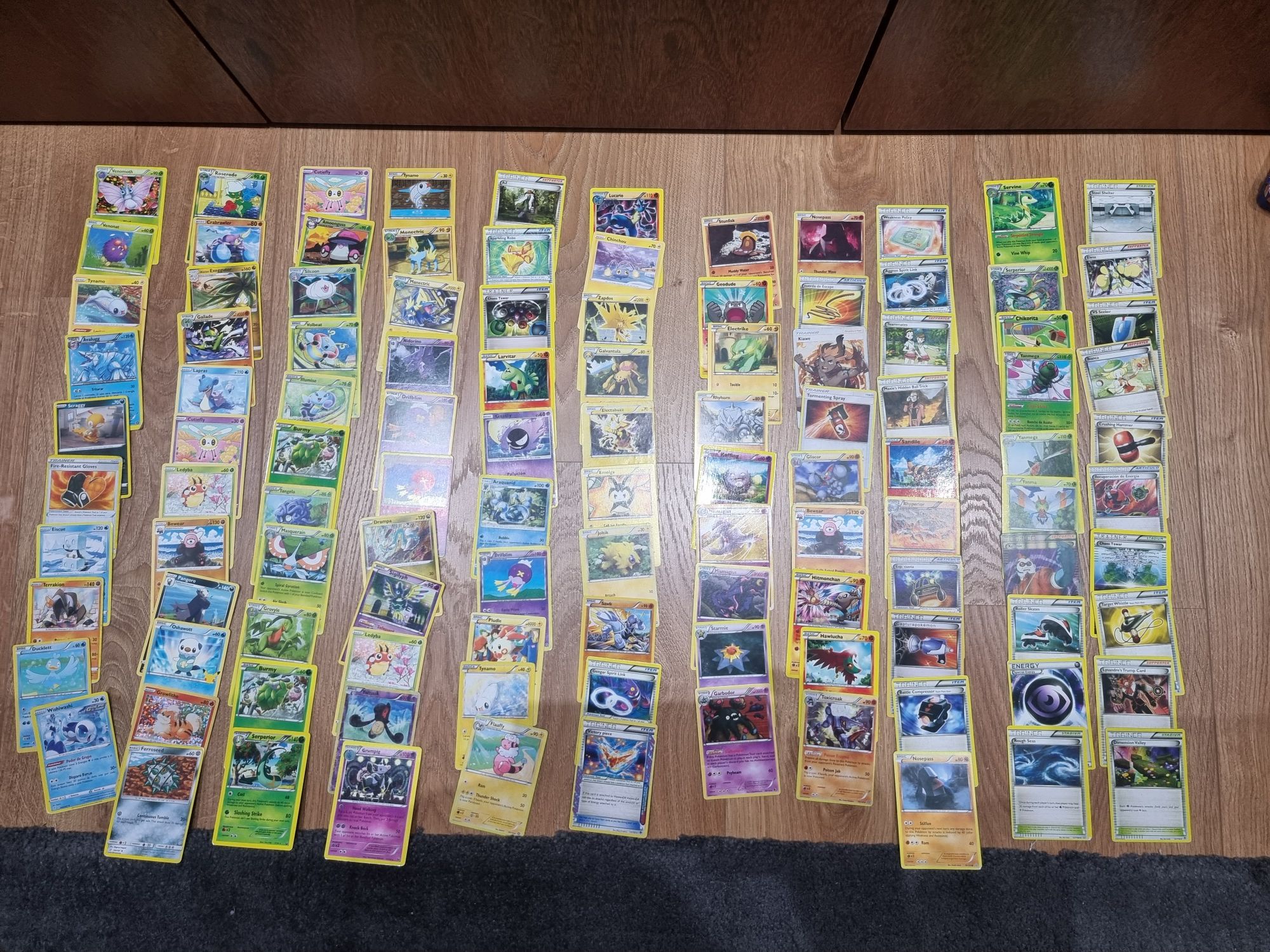 Cartas pokemon mais de 350