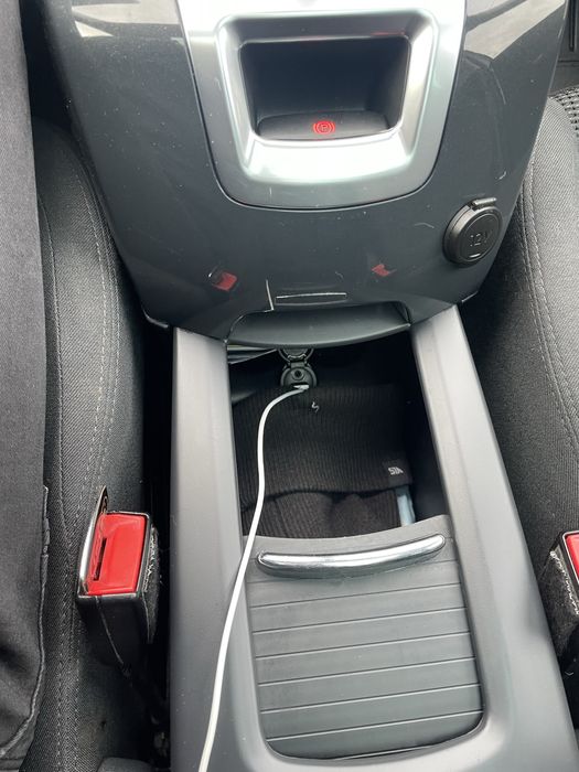 Peugeot 5008 пежо