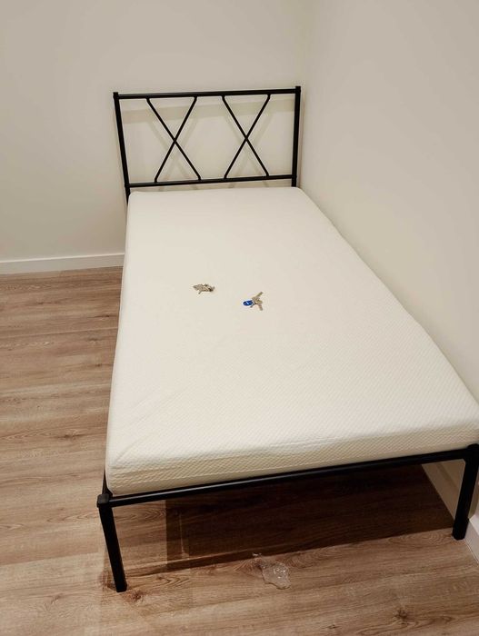 Quarto completo, Rua Do Campo Alegre, 144