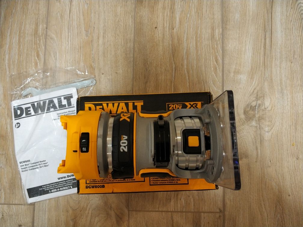 ТОП продаж.Аккумуляторный бесщеточный фрезер DeWalt DCW600B 20V MAX