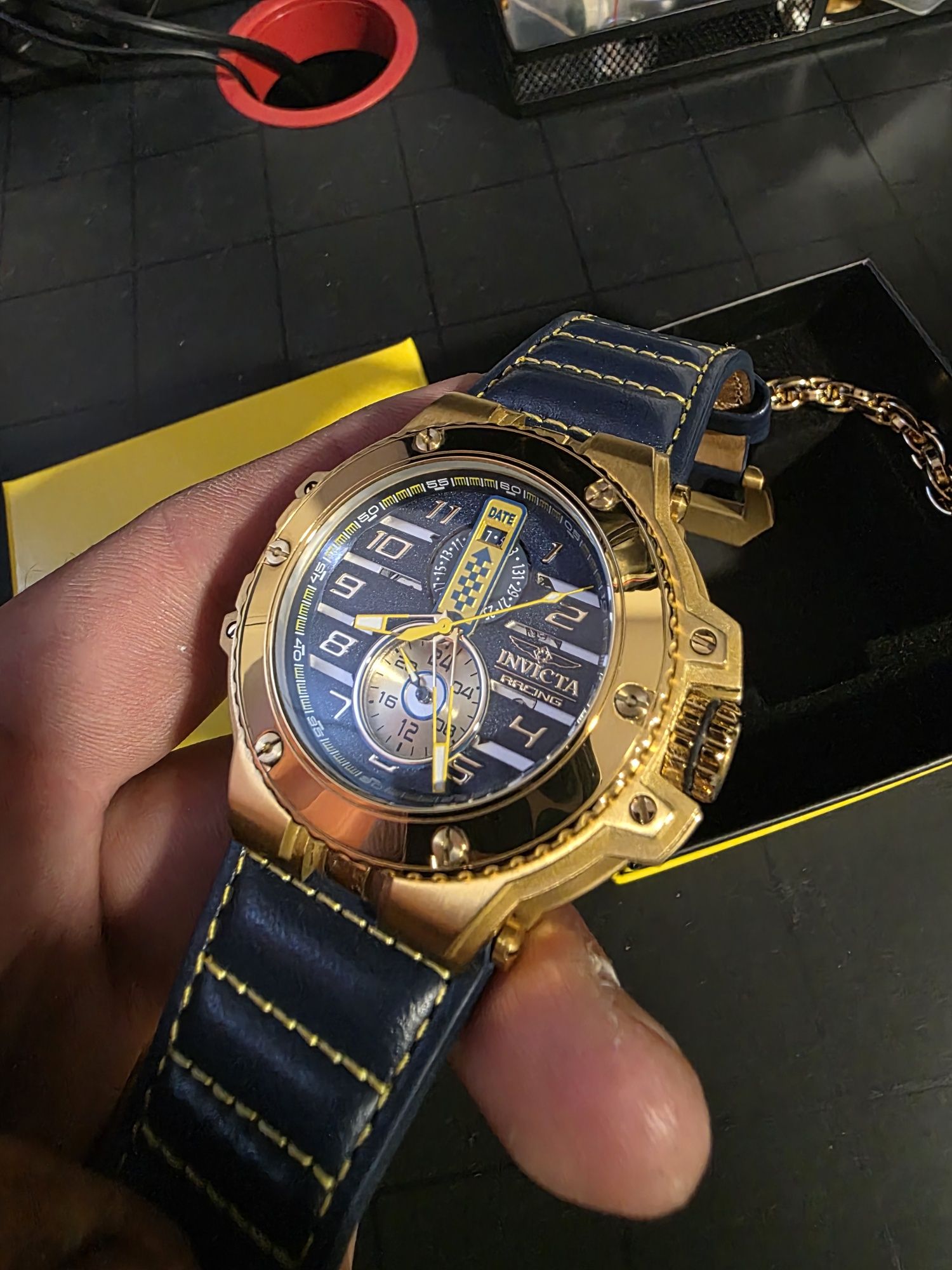 Vendo relogios invicta original !!!