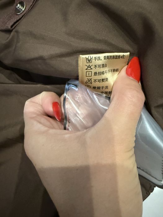 Жіноча трендова куртка,біо пух,натуральне хутро