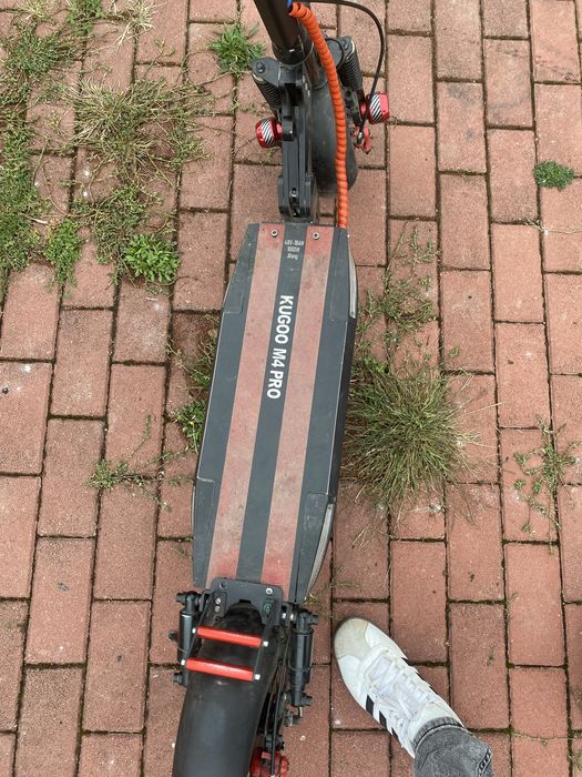 Електросамокат kugo m4 pro