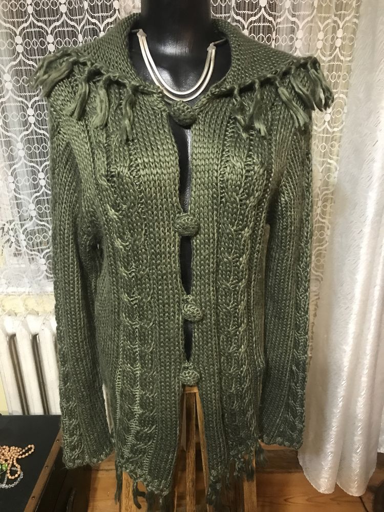 Sweter  zielony  wełna i  akryl  roz. 40-42  jak  NOWY