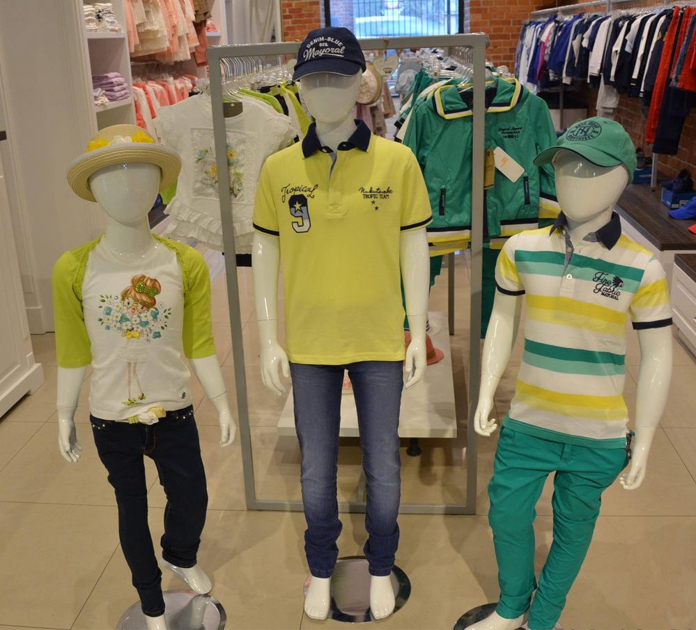 Stok magazynowy Mayoral magazyn outlet wyprzedaż OKAZJA