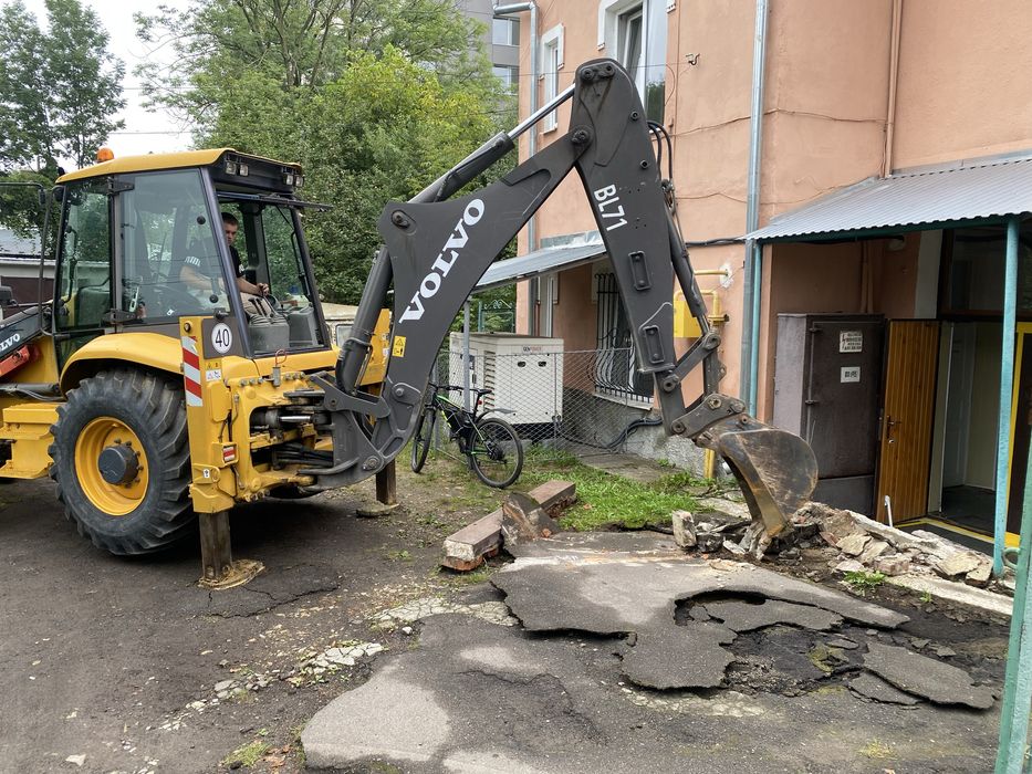 Оренда Послуги Ескаватора навантажувача 9тон +Автокрана 22метра 20 тон