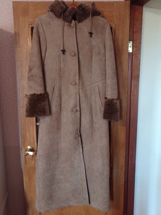 Женская дублёнка бу