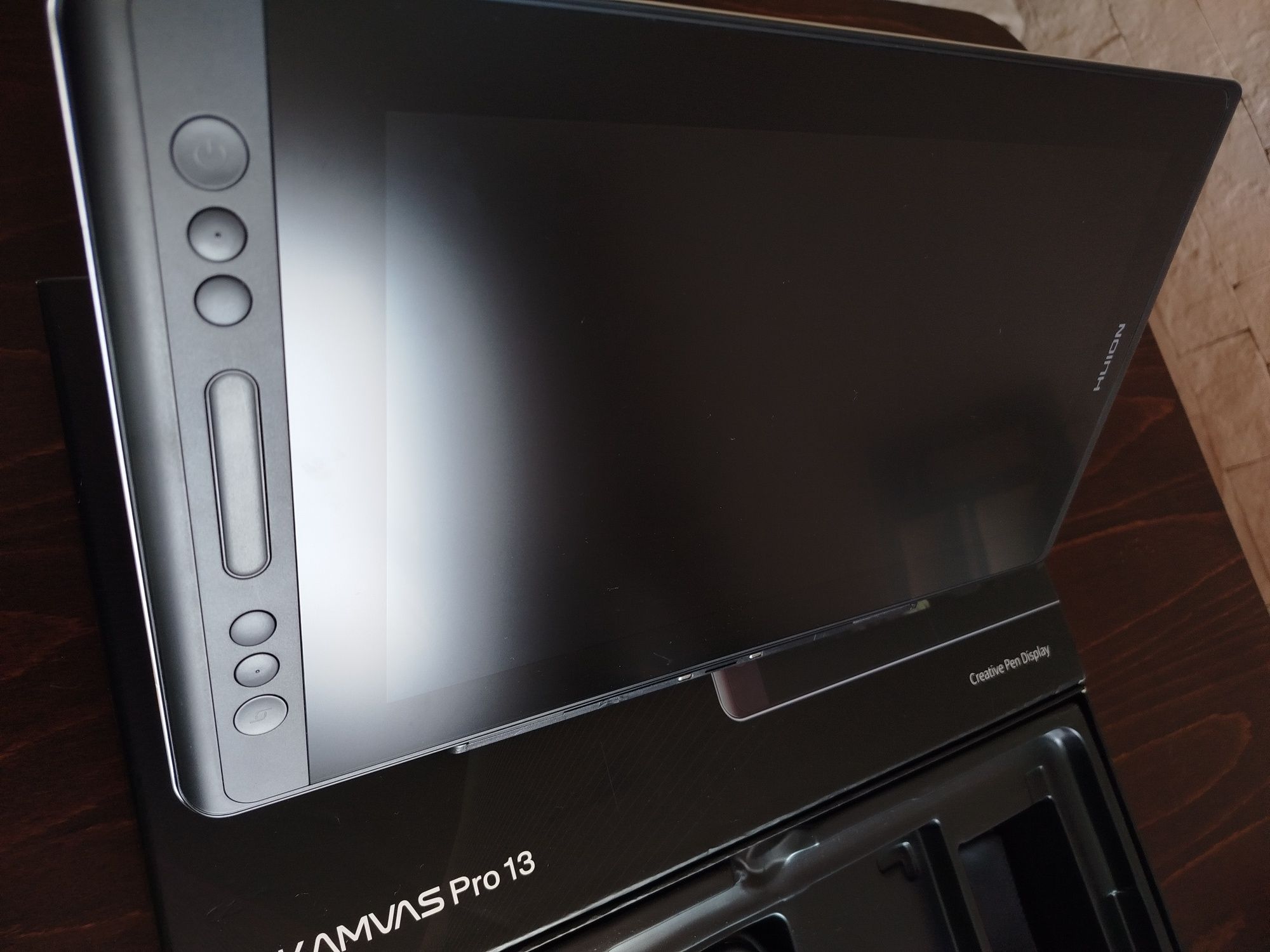 Huion Kamvas Pro 13 + podstawka