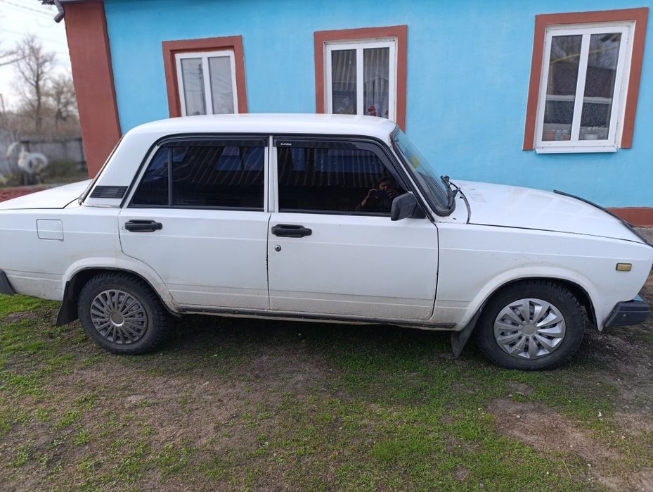 Продам машину ВАЗ 2107