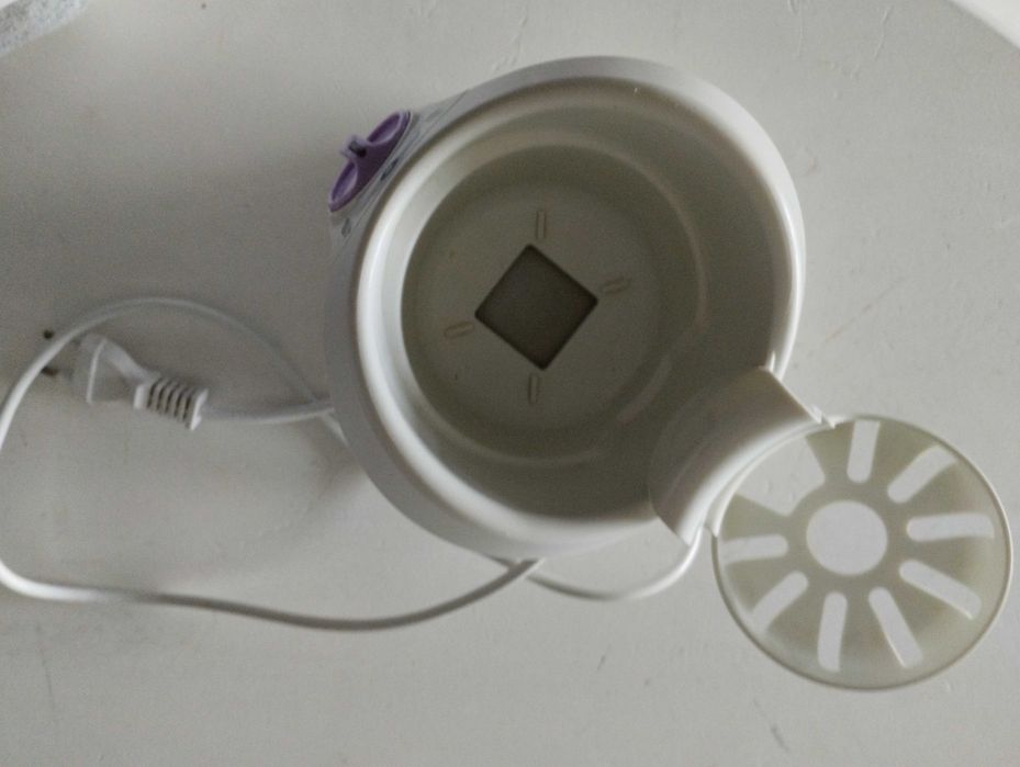 Vendo aquecedor de biberões Chicco