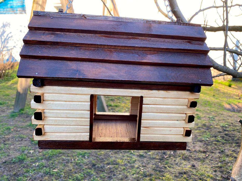 Ексклюзивна годівничка для птахів | покрита лаком | у формі будиночка