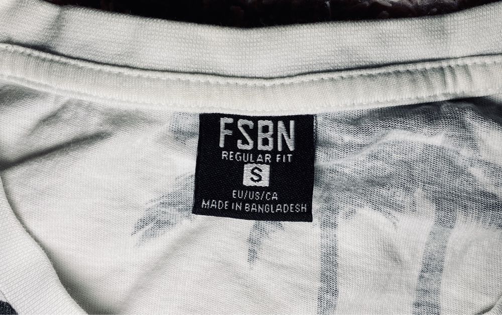 T-Shirt firmy (FSBN)