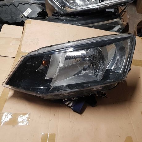 lampa przód Skoda Fabia 3 III