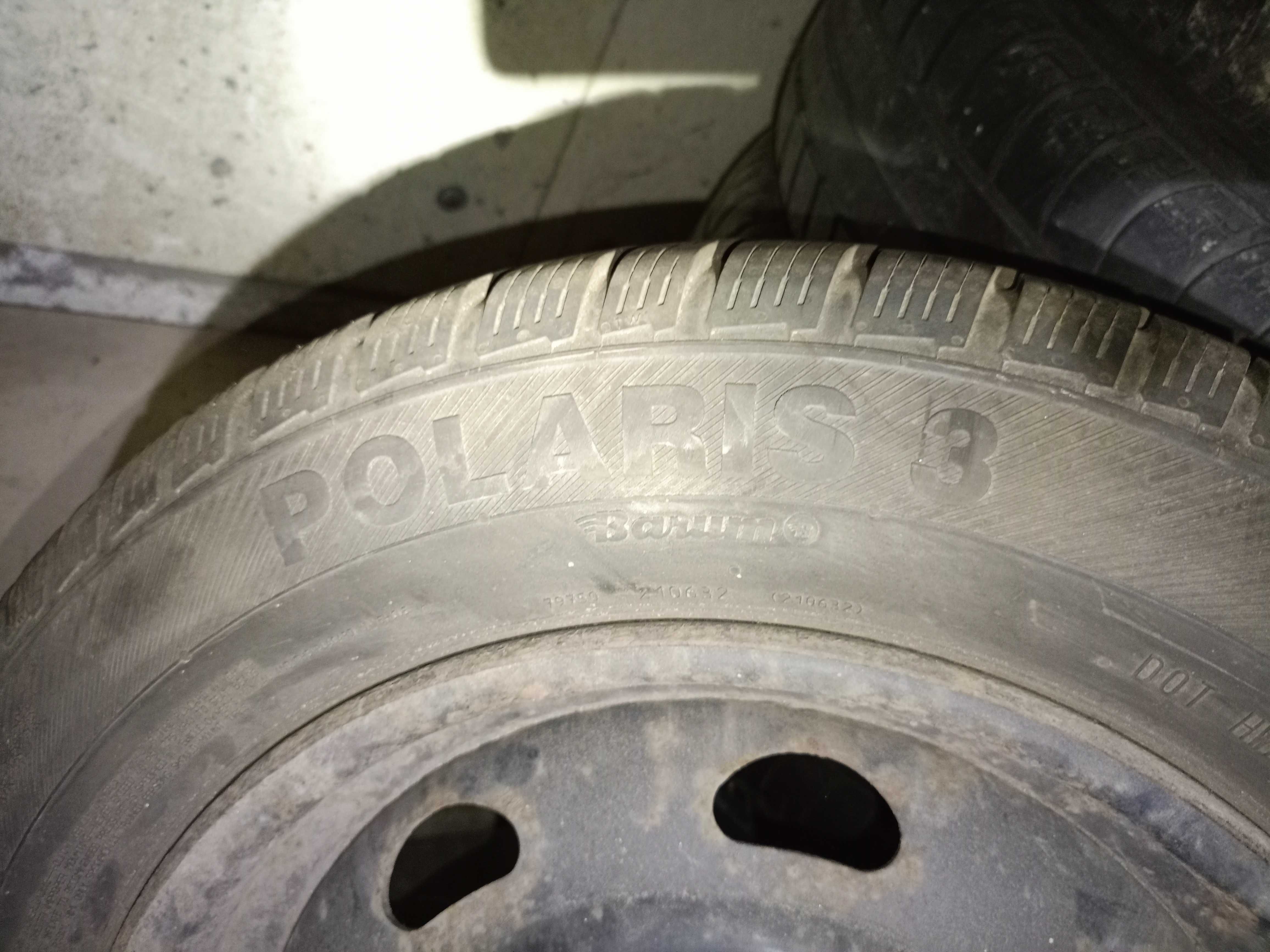 Koła zimowe opony felgi 15 4x108 ET-20 Barum Polaris 3