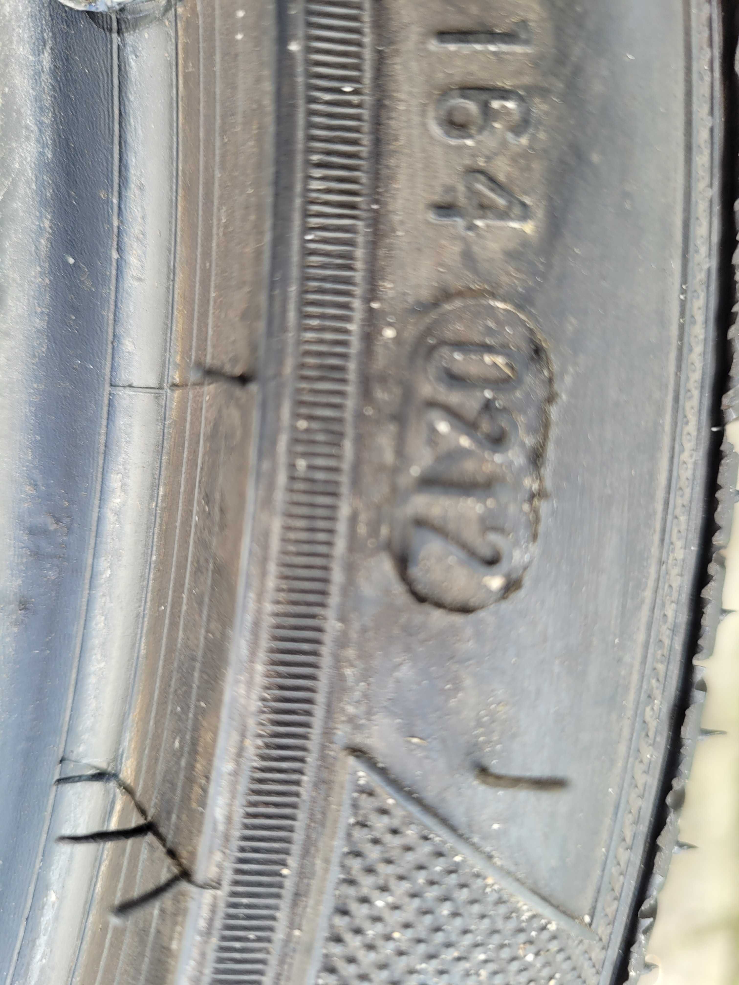 Opony 2szt Pirelli 285/30 R 18