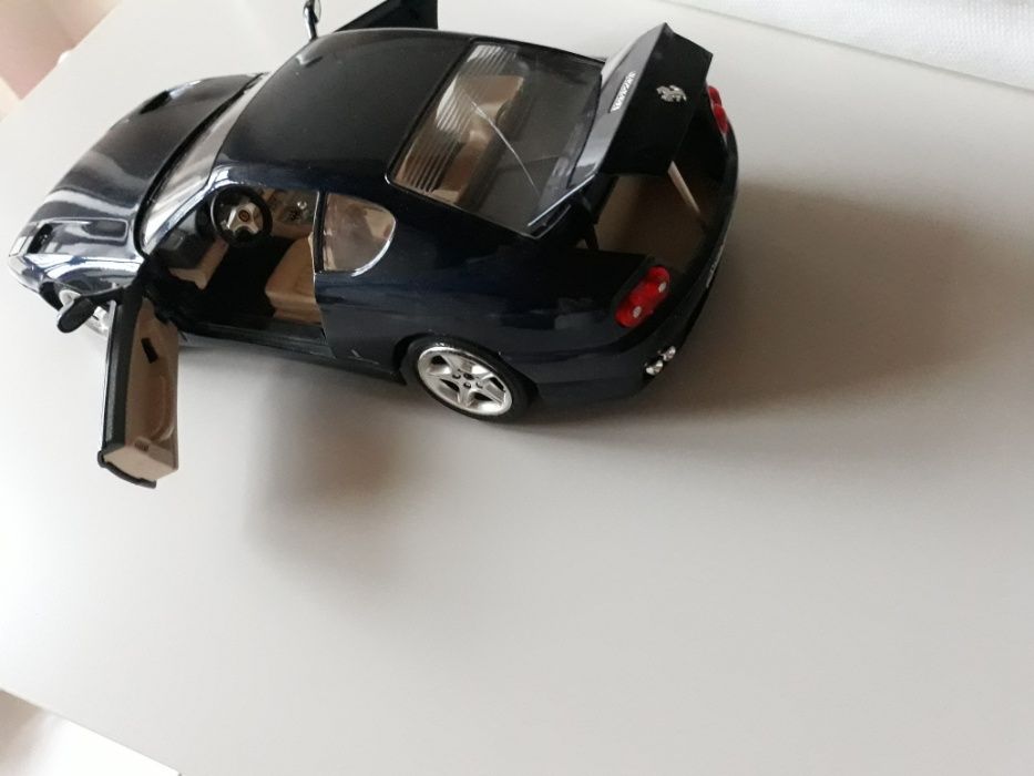 Miniatura Ferrari 356 GT, Burago