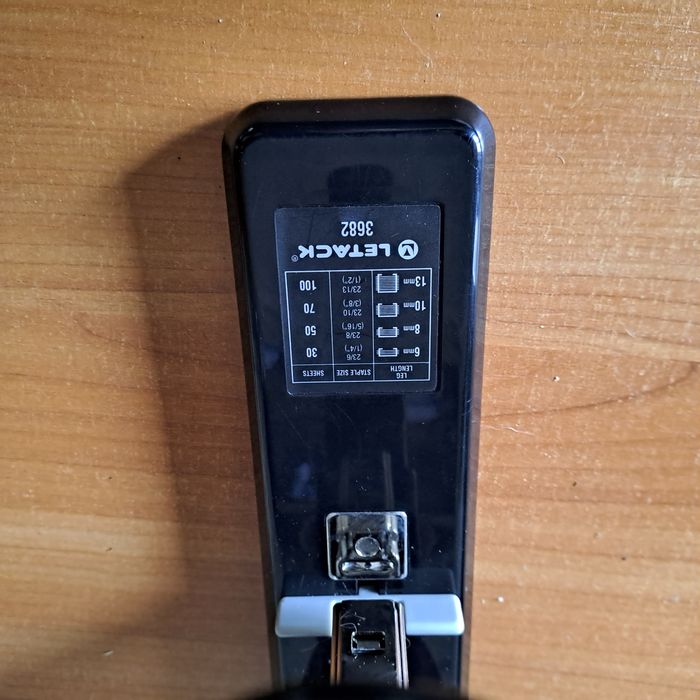 Степлер №23 LT 3682 80л мощный черный