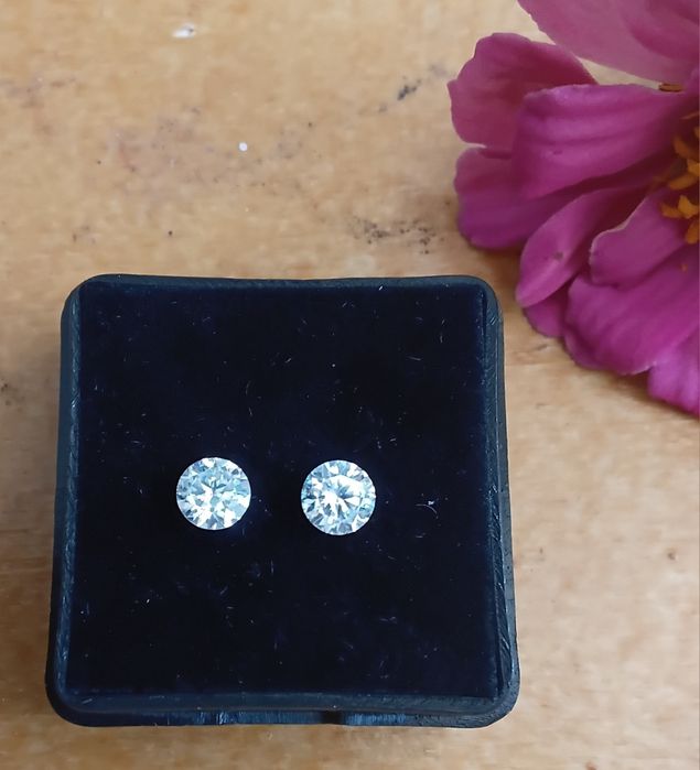 Diamantes. CVD – 4,5 mm Certificados