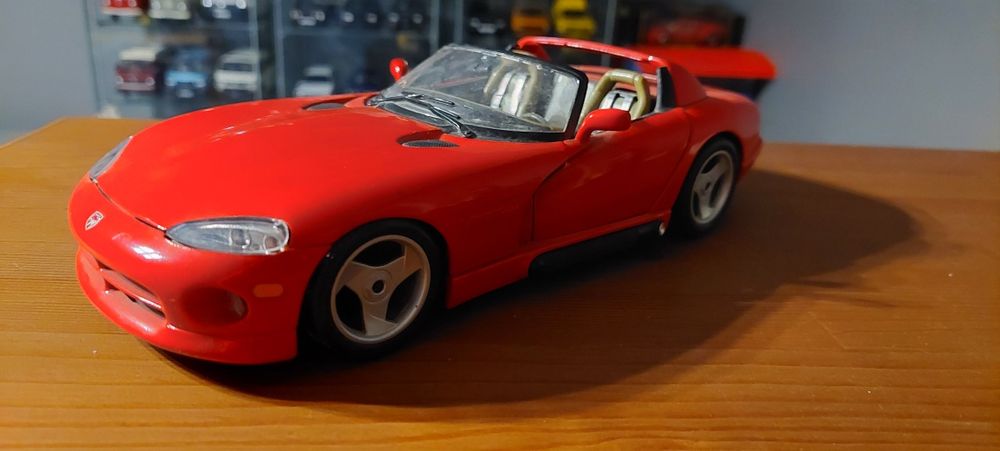 Model 1:18 Dodge Viper RT/10 Bburago