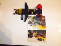 LEGO 6894 LEGOLAND Invader Blacktron Cruiser z 1987r.