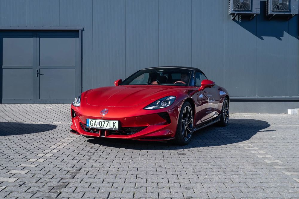 MG Cyberster Salon BMG Goworowski  MG Gdynia - oferta MG Cyberster