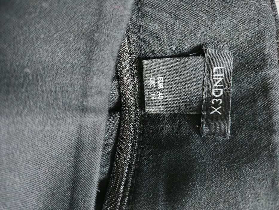 Czarne spodnie damskie 38/40