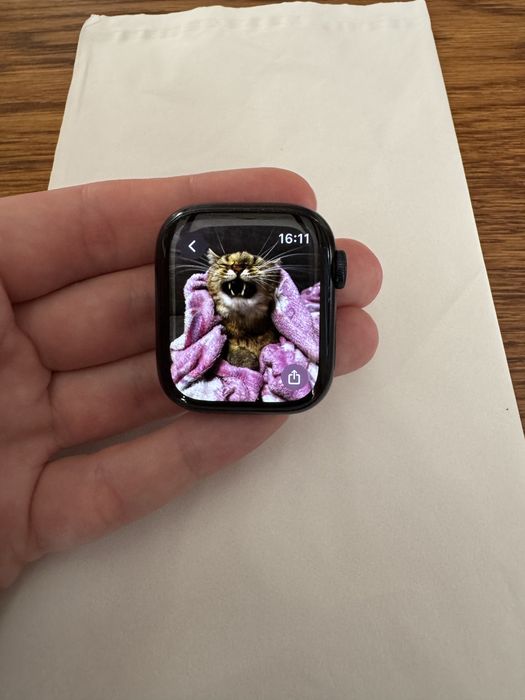 Apple watch 8 gps + cellular 41mm