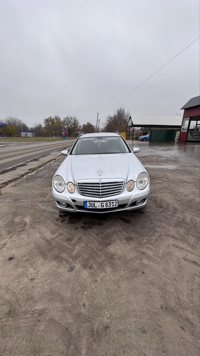 Mercedes-Benz e280 s211