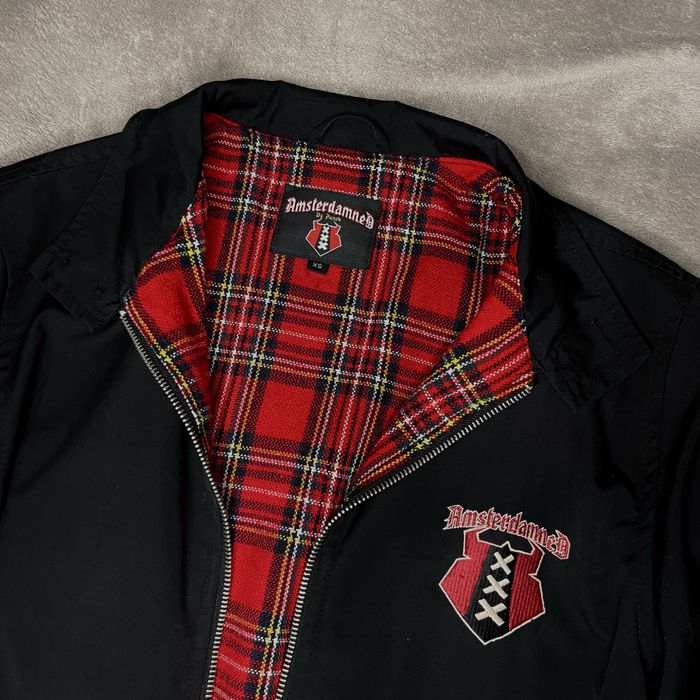 харик amsterdamned