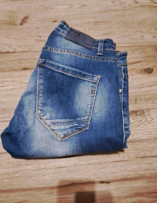 Spodnie jeans męskie