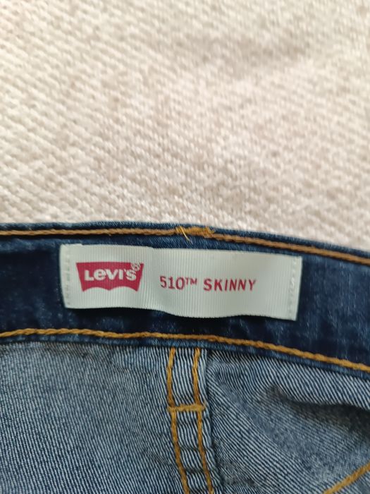Підліткові джинси скінні Levi's