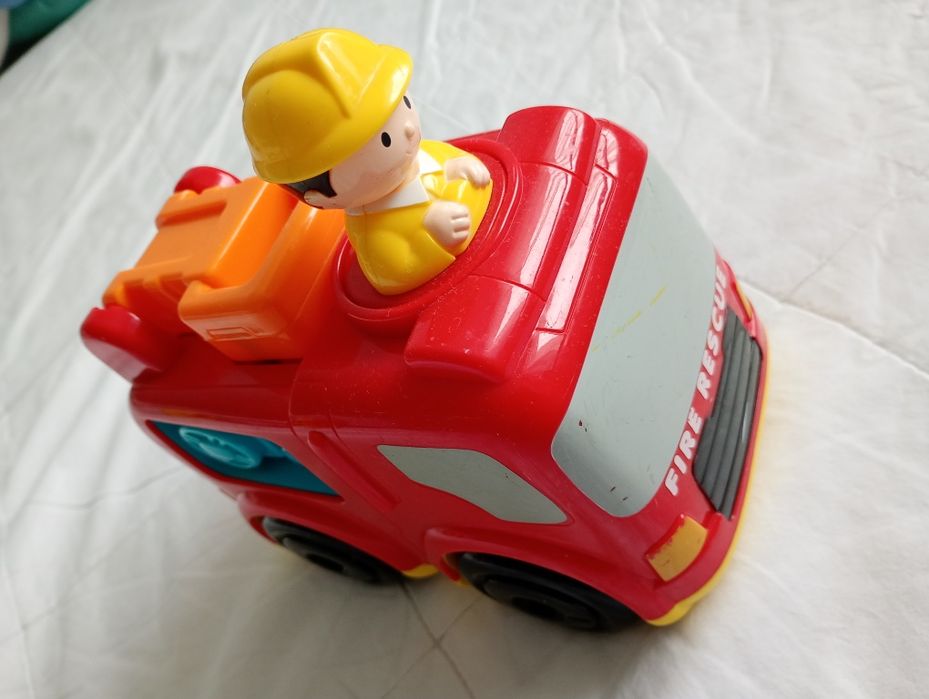 Samochód zabawka niemowlęcy