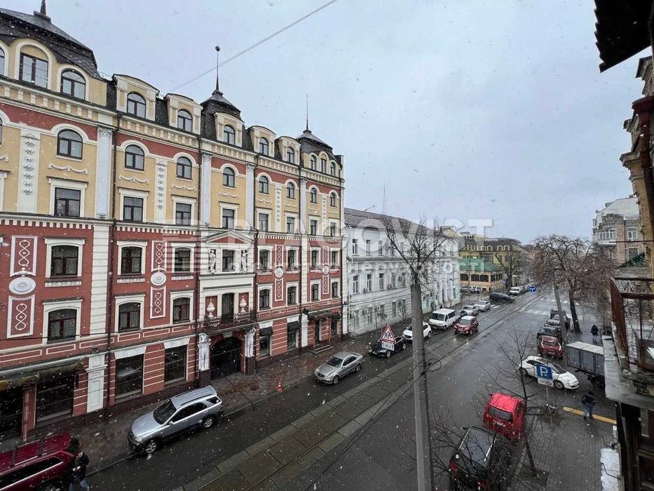 Продаж 2-кімнатної квартири Костянтинівська 4, 1 хв Контрактова Площа