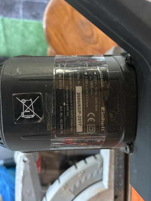 Serra de Mesa e Serra de meia esquadria