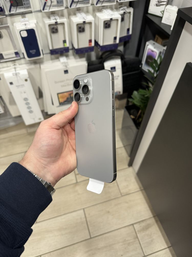 iphone 15 pro max 256gb white/natural